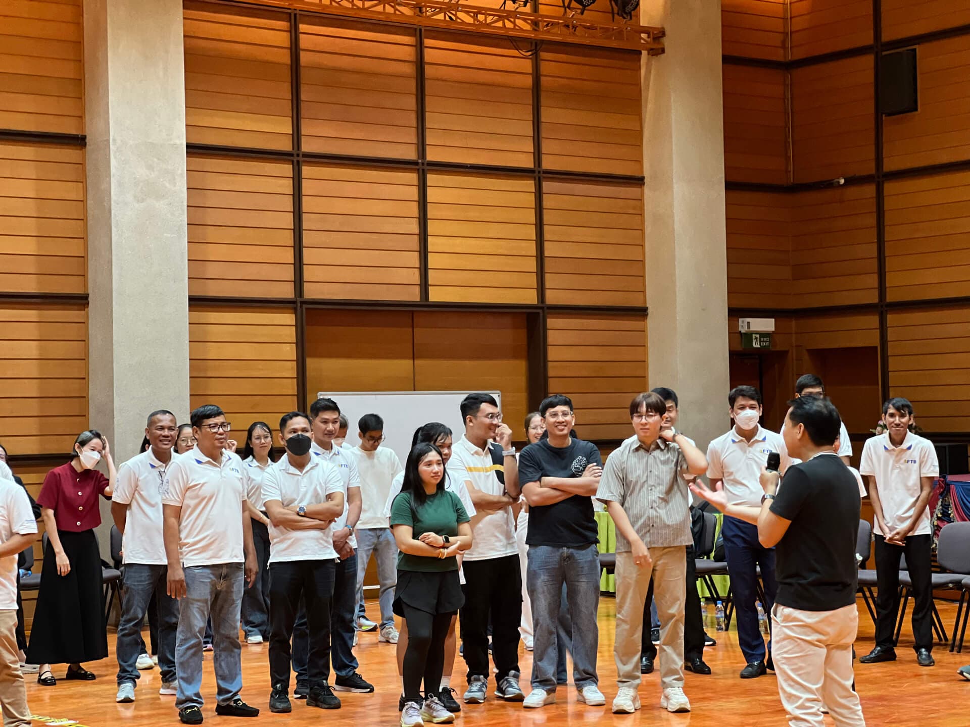 Gallery 912
